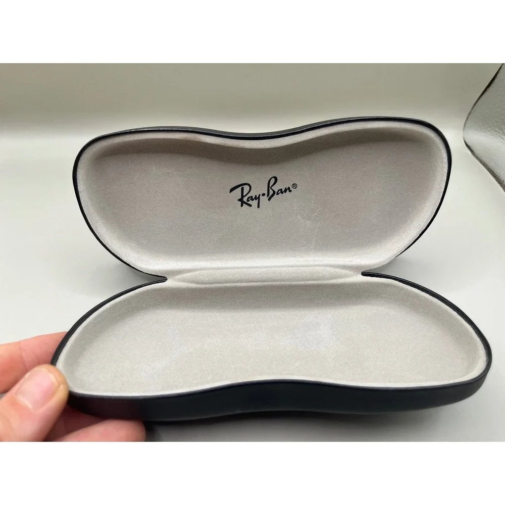 Ray-Ban Black Hard Shell Clamshell Eyeglasses Sunglasses Case Grey Felt Lining
